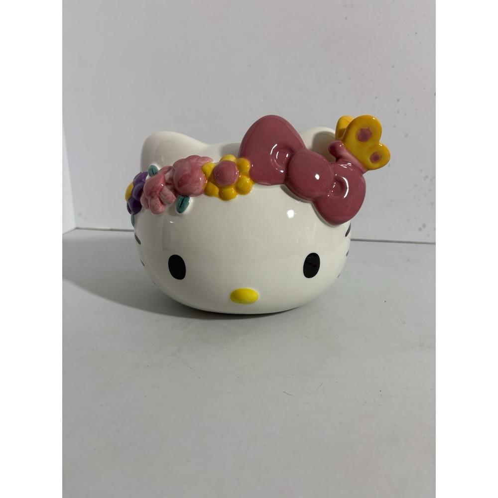 Blue Sky Clay Works 2024 -‎ Hello Kitty Sanrio Floral Figural Ceramic Head Bank